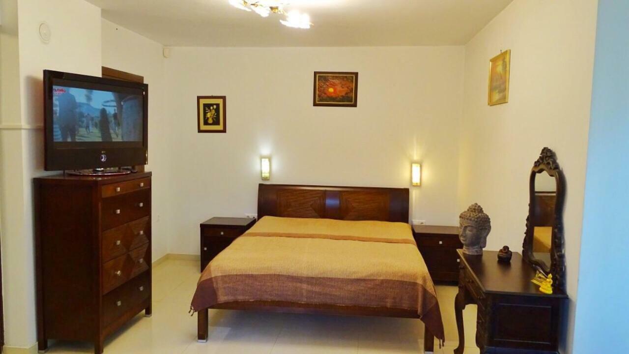 Apartment Kafedral Varna Ngoại thất bức ảnh