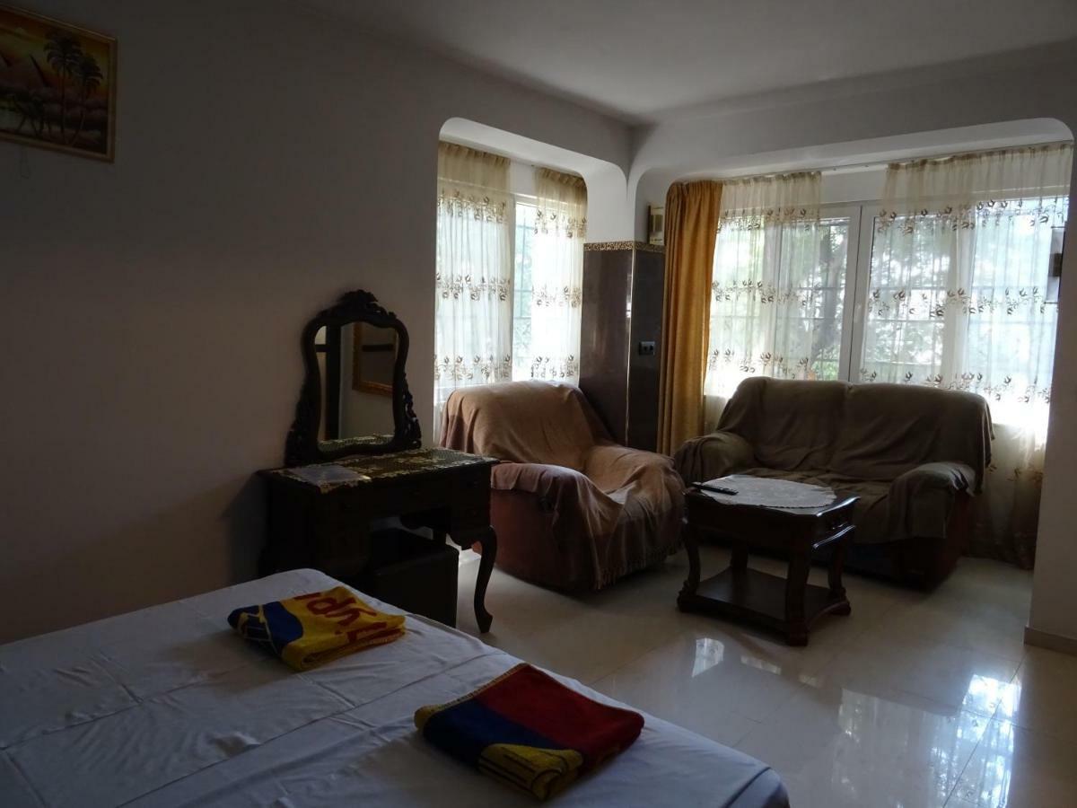Apartment Kafedral Varna Ngoại thất bức ảnh